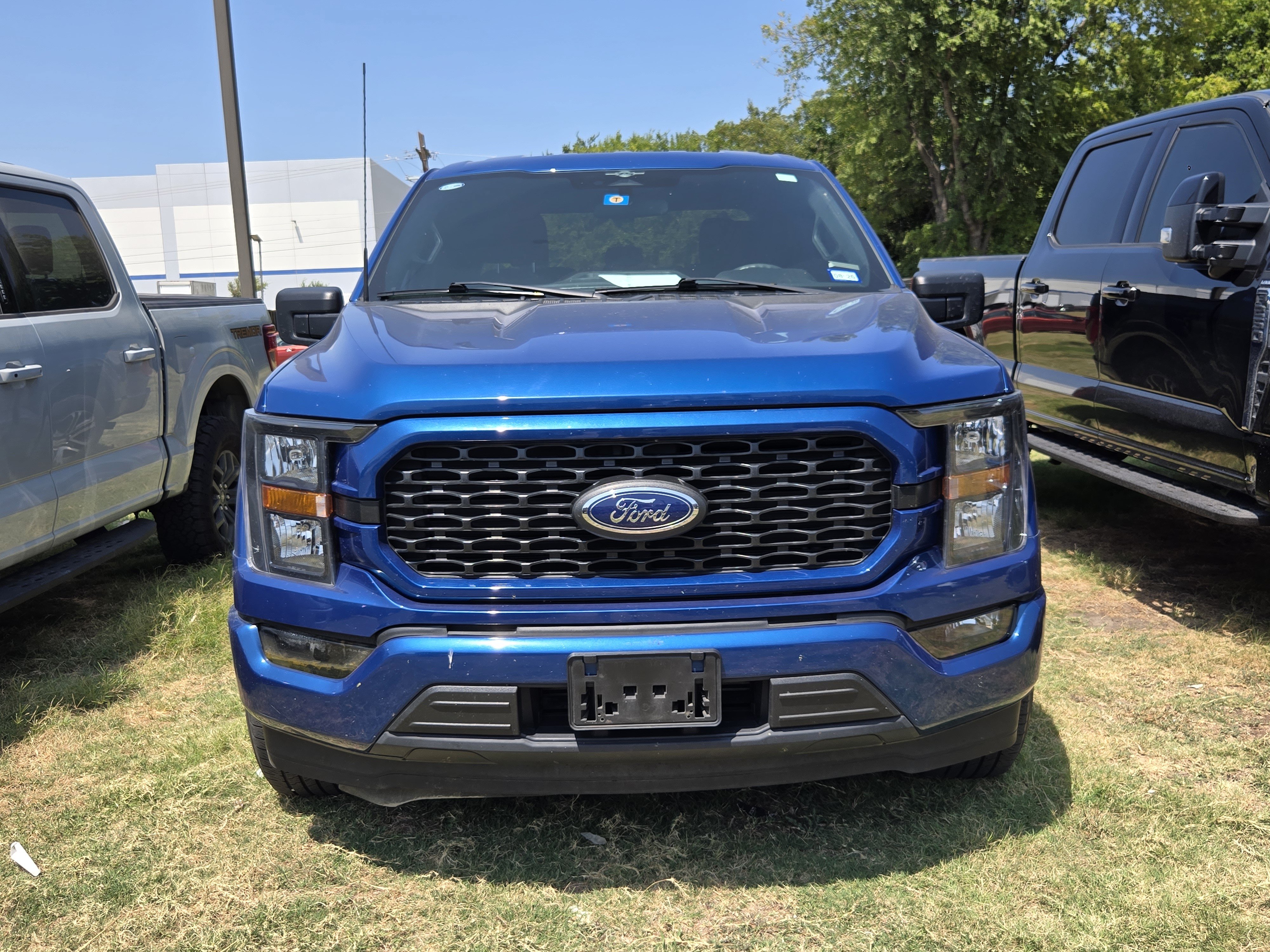 Used 2023 Ford F150 XL w/ STX Appearance Package RWD image 2