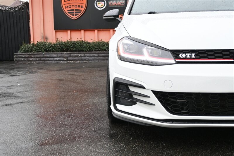 Used 2018 Volkswagen GTI S FWD image 3