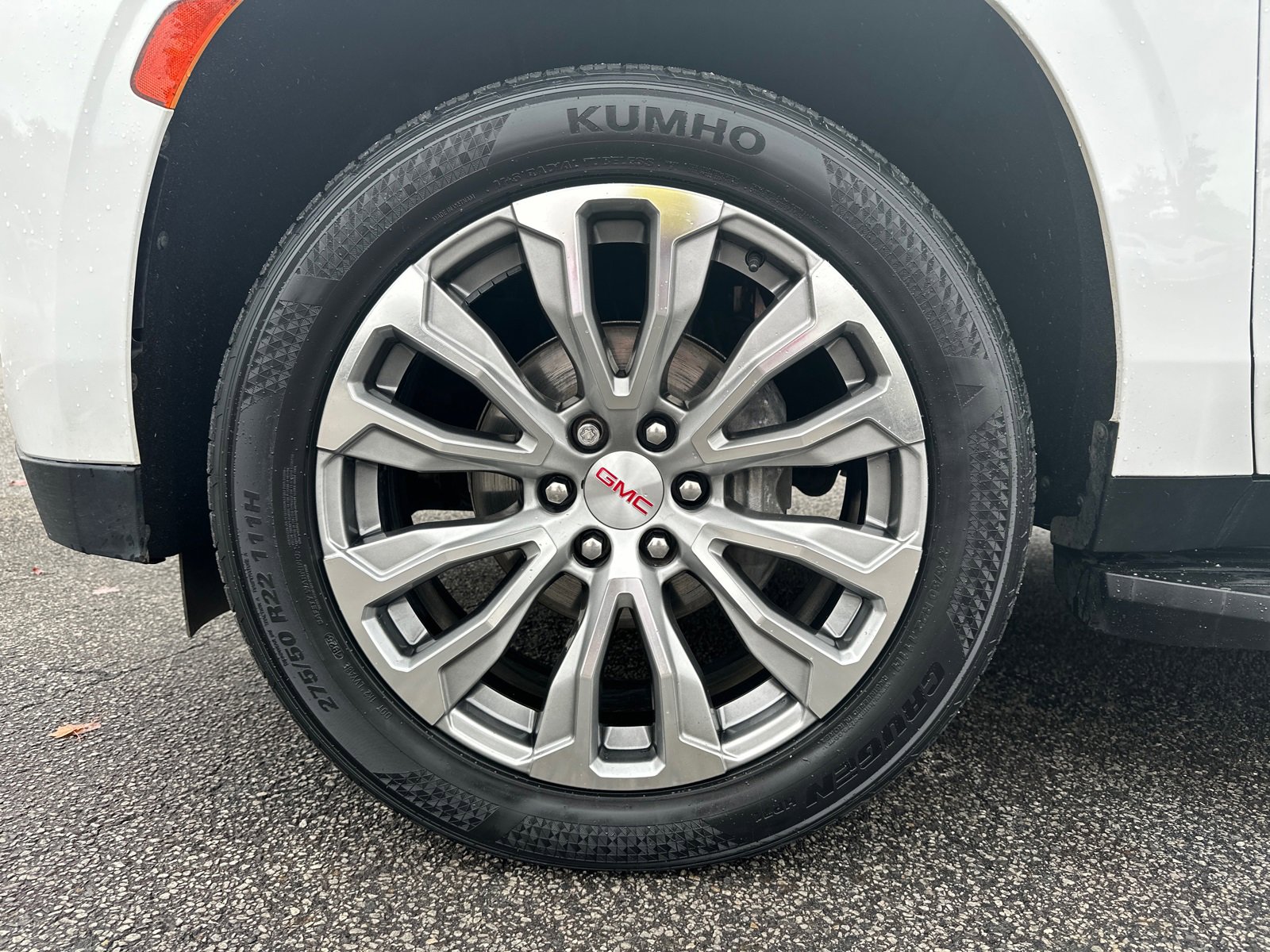 Used 2022 GMC Yukon Denali image 11