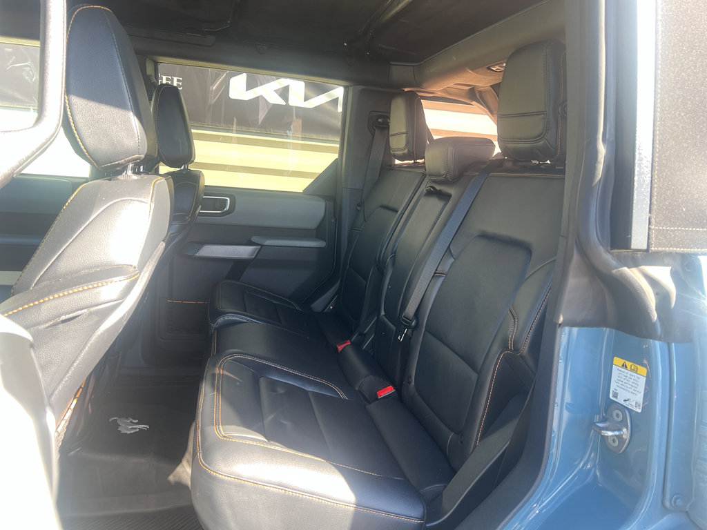 Used 2022 Ford Bronco Badlands image 13