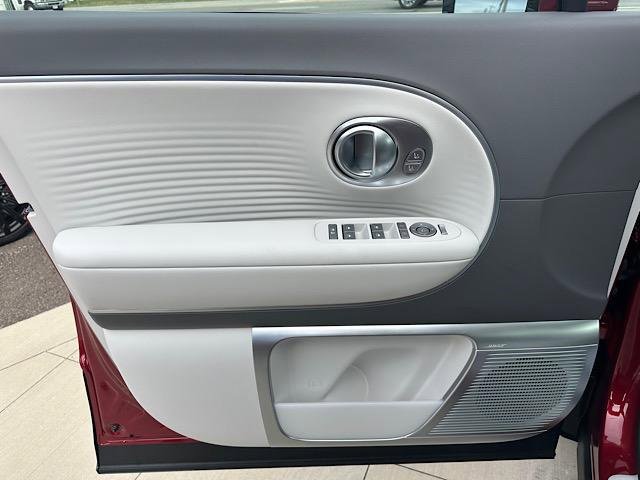 New 2026 Hyundai Ioniq 9 Limited image 9