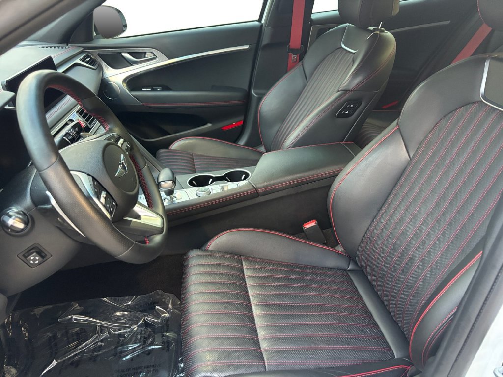 Used 2023 Genesis G70 2.0T w/ Sport Prestige Package RWD image 10