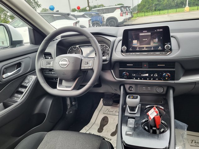 New 2026 Nissan Rogue SV image 17