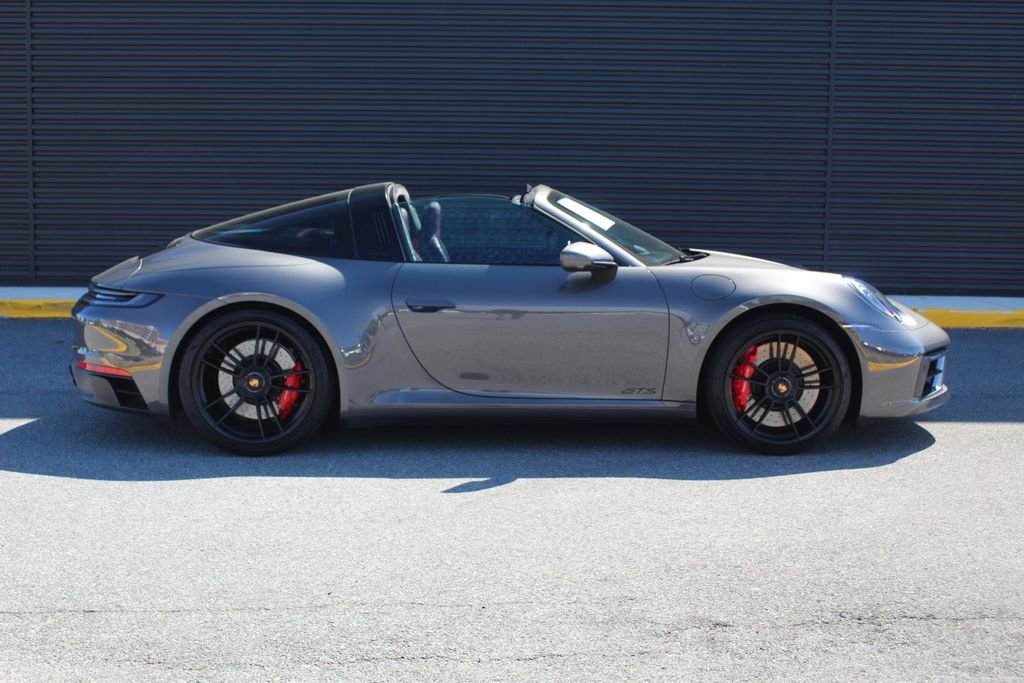 Used 2024 Porsche 911 Targa 4 GTS image 9