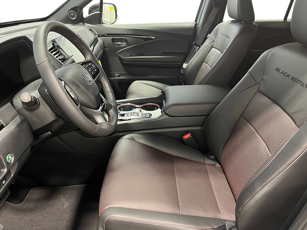 New 2026 Honda Ridgeline Black Edition image 9