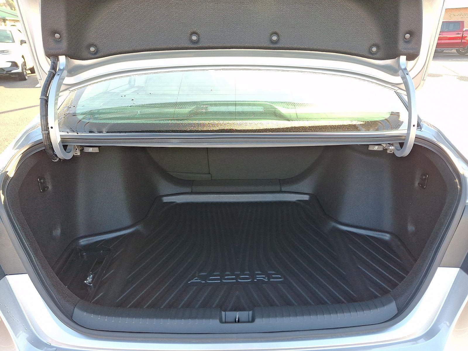 Used 2025 Honda Accord EX-L image 30