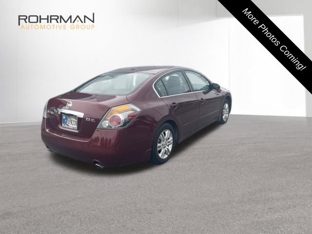 Used 2010 Nissan Altima 2.5 SL w/ SL Pkg FWD image 5