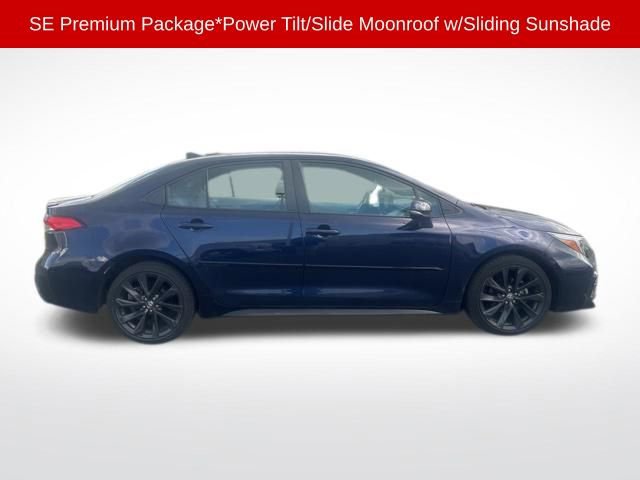 Used 2023 Toyota Corolla SE w/ SE Premium Package image 4