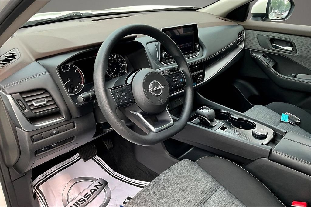 Certified 2023 Nissan Rogue SV AWD/4WD image 17