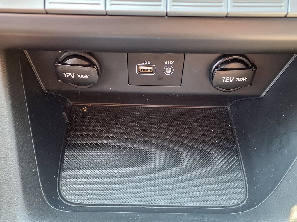 Used 2019 Hyundai Sonata SE image 26
