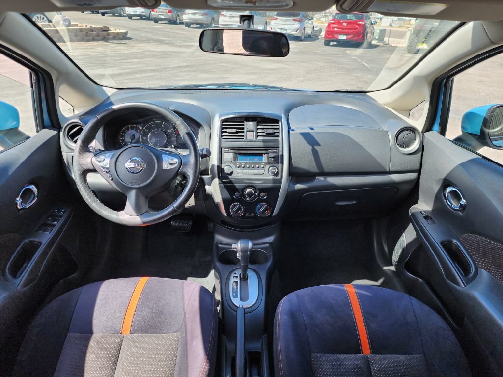 Used 2015 Nissan Versa Note SR FWD image 11