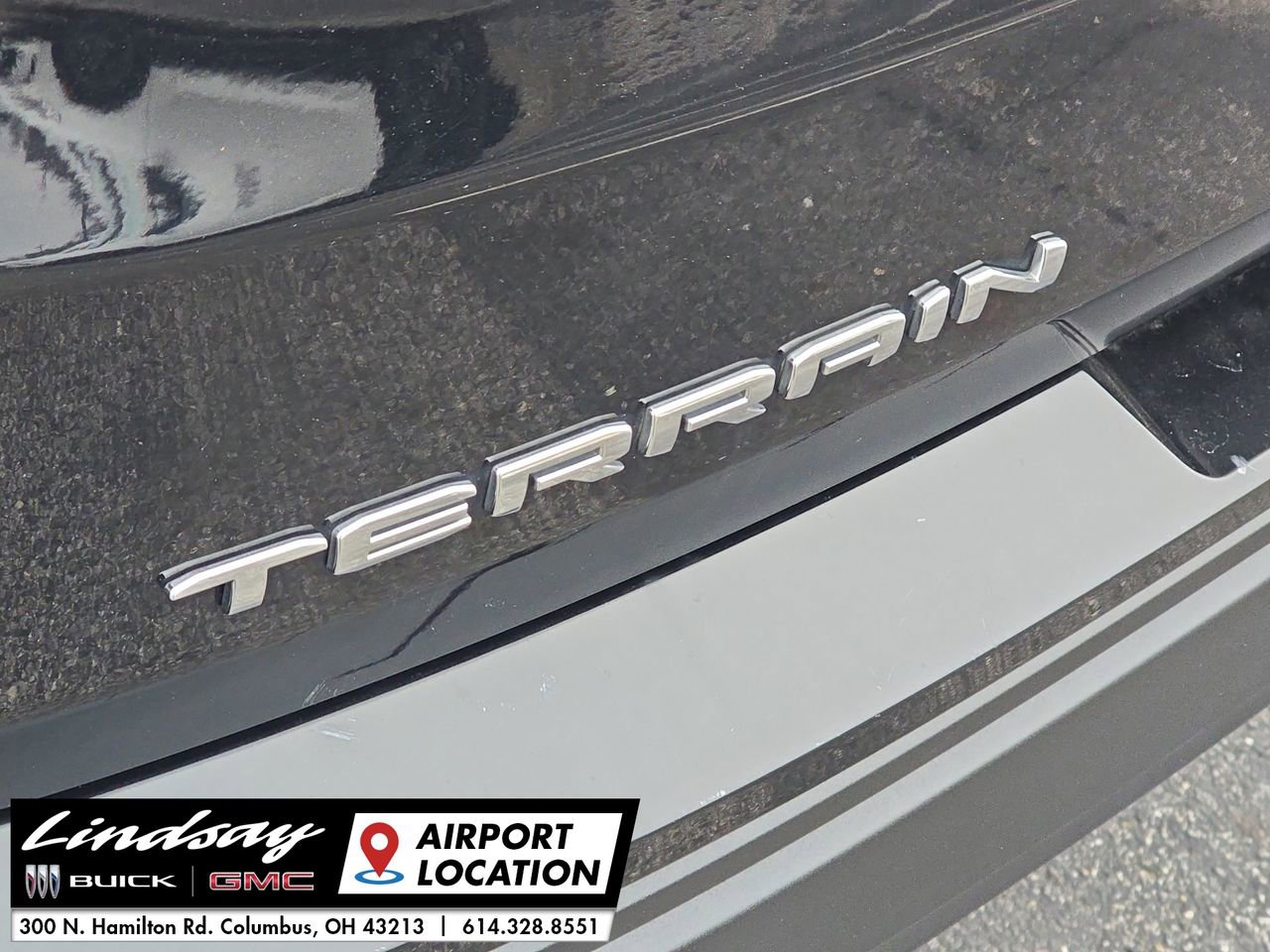 Used 2023 GMC Terrain SLE w/ Driver Convenience Package image 31