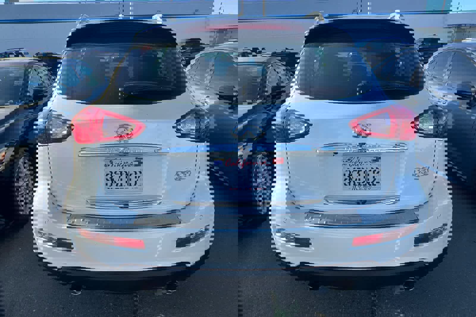 Used 2017 INFINITI QX50 AWD w/ Deluxe Touring Package image 5