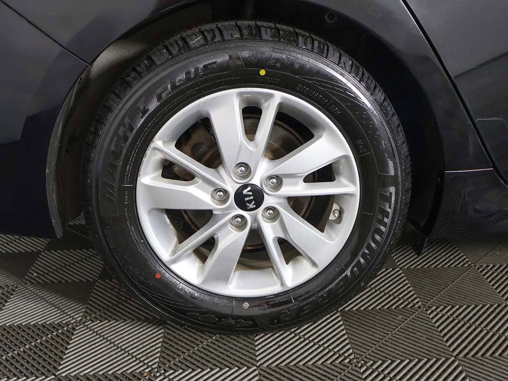 Used 2017 Kia Optima LX FWD image 17