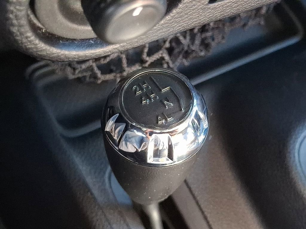 Used 2015 Jeep Wrangler Willys Wheeler image 23