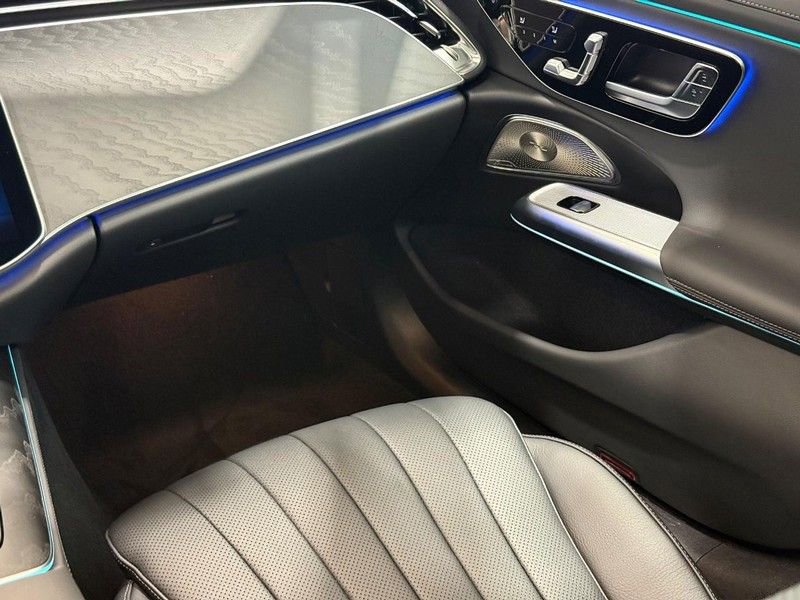 New 2026 Mercedes-Benz E 450 4MATIC Sedan image 10