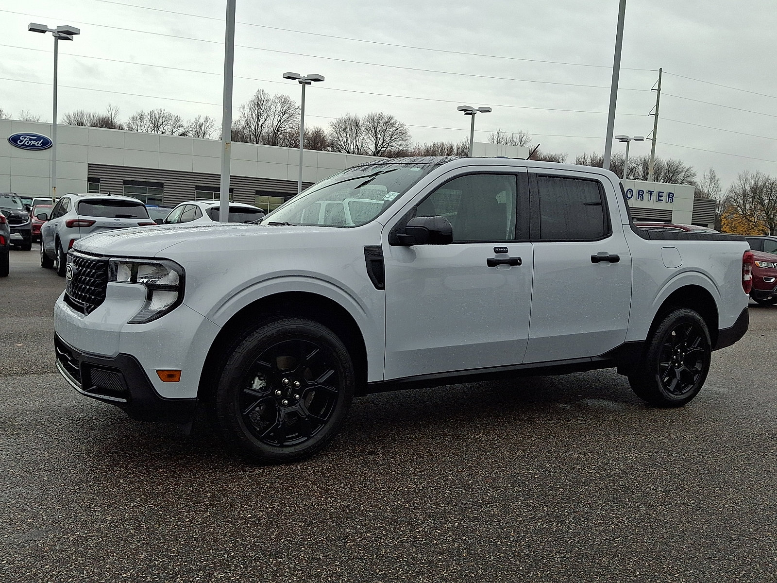 Certified 2025 Ford Maverick XLT w/ XLT Luxury Package image 5