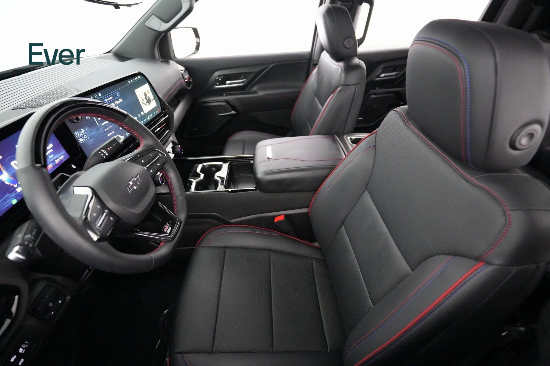 Used 2024 Chevrolet Silverado EV RST image 5