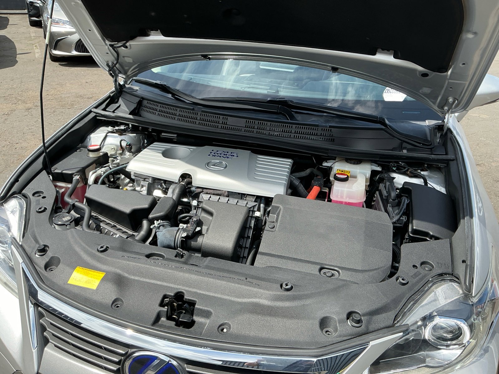 Used 2014 Lexus CT 200h image 23