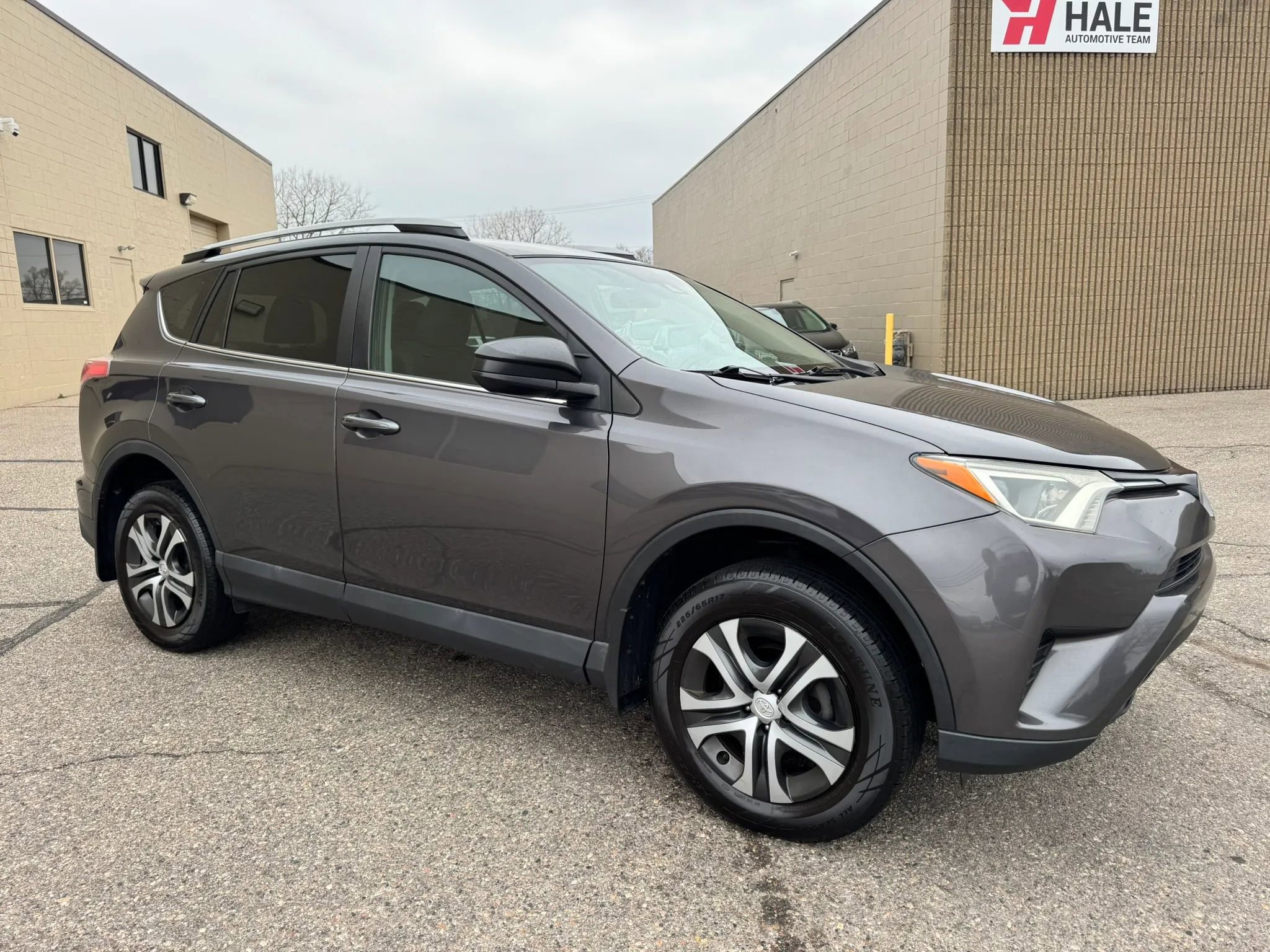 Used 2017 Toyota RAV4 LE w/ All Weather Liner Package image 12