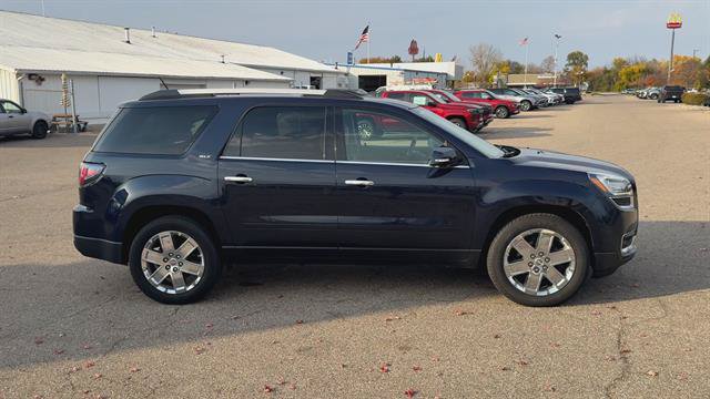 Used 2017 GMC Acadia Limited SLT FWD image 9