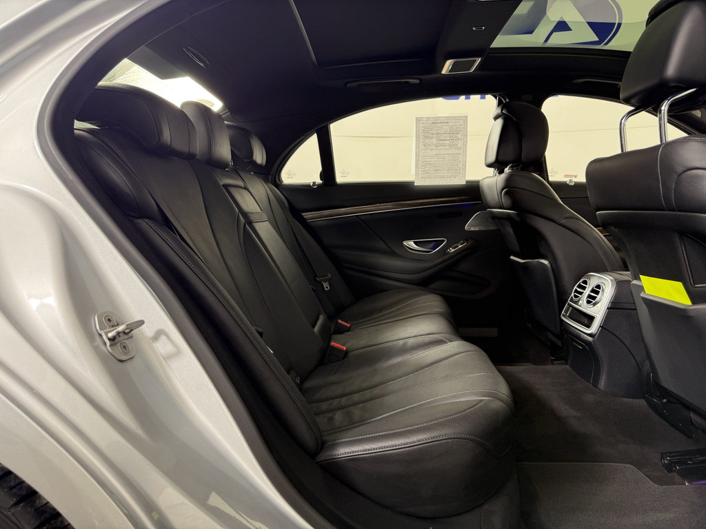 Used 2015 Mercedes-Benz S 550 Sedan image 16