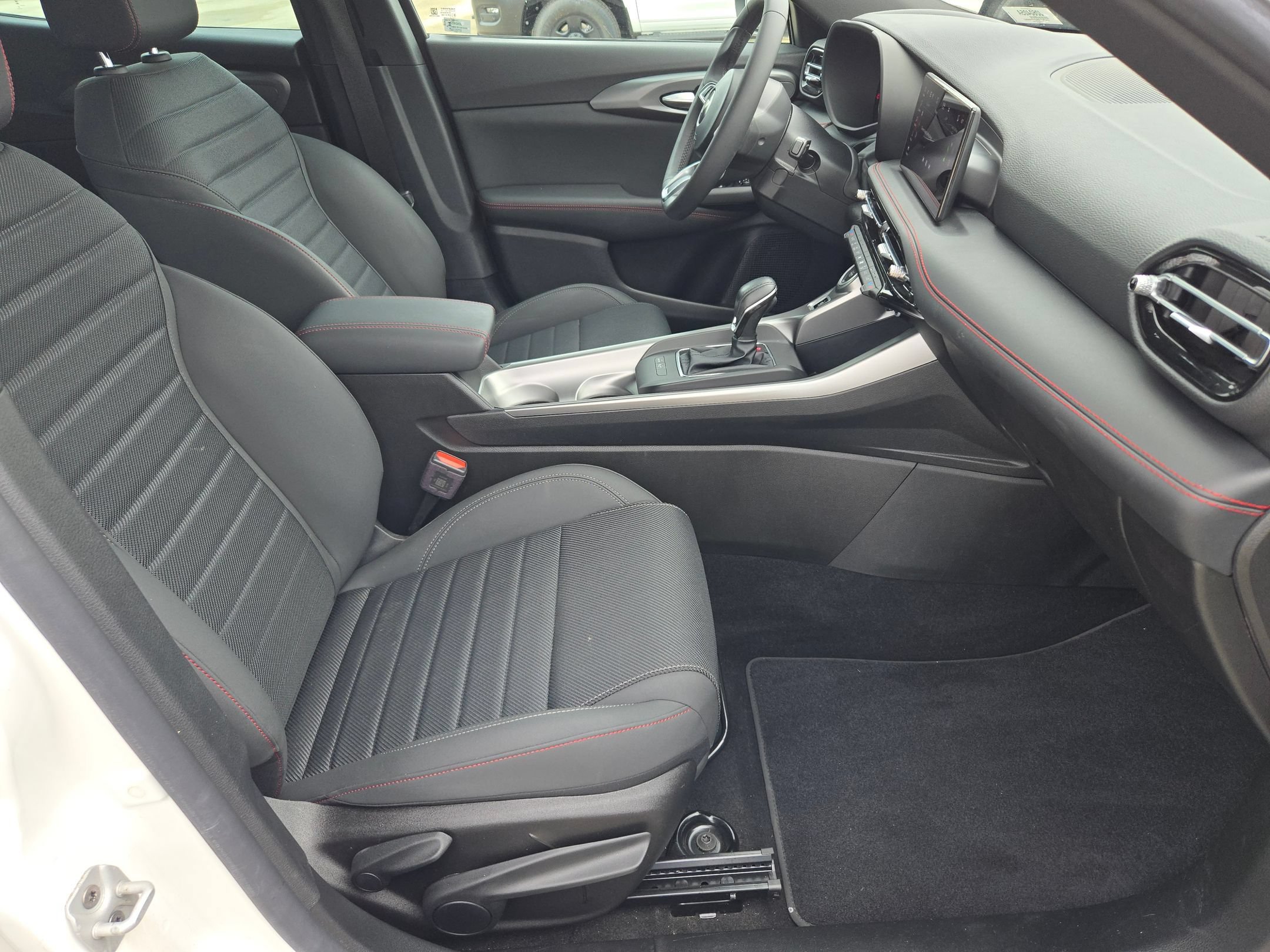 Used 2023 Dodge Hornet GT w/ GT Blacktop Package AWD/4WD image 27