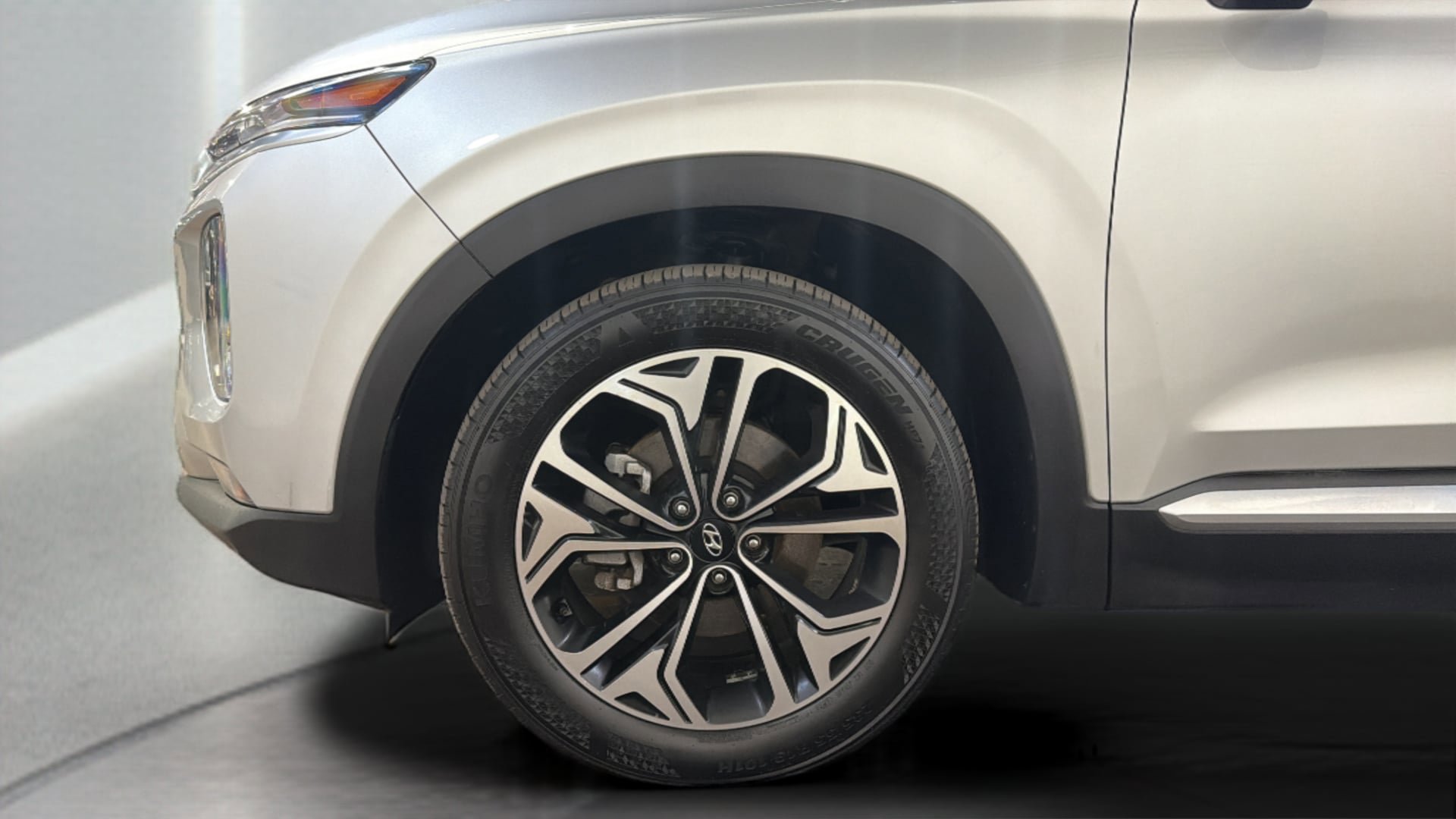 Used 2019 Hyundai Santa Fe Limited w/ Cargo Package FWD image 36