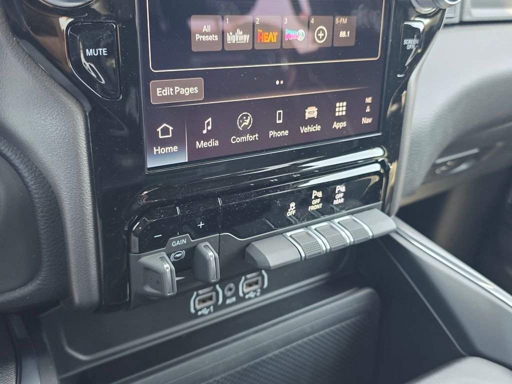 New 2026 RAM 1500 Laramie w/ Night Edition AWD/4WD image 17