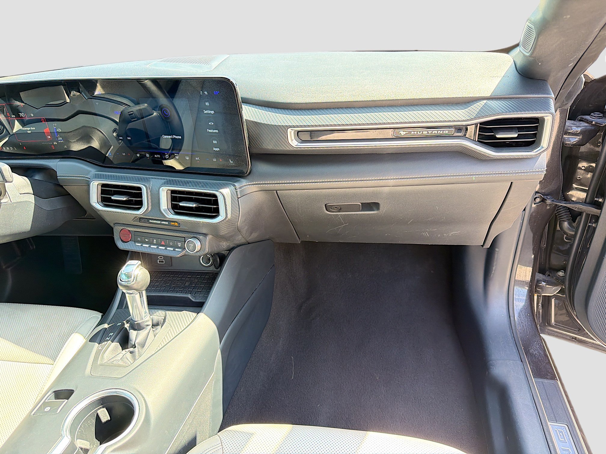 Used 2024 Ford Mustang Premium image 16