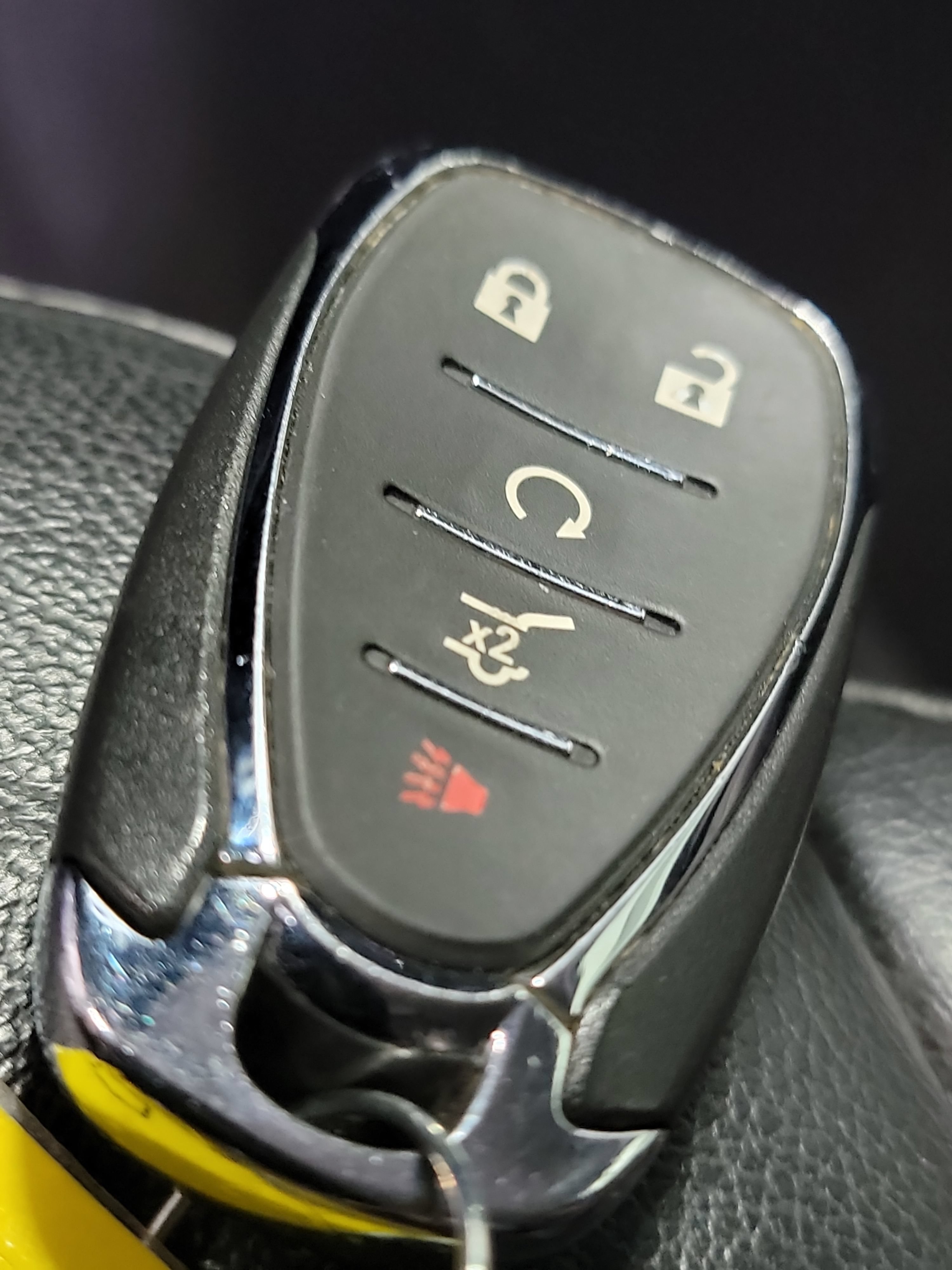 Used 2020 Chevrolet Traverse RS FWD image 31