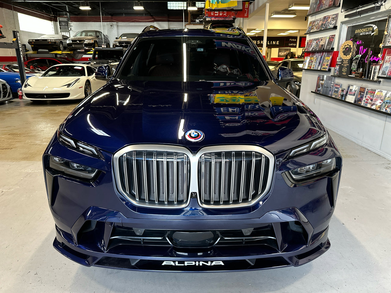 Used 2023 BMW ALPINA XB7 image 2
