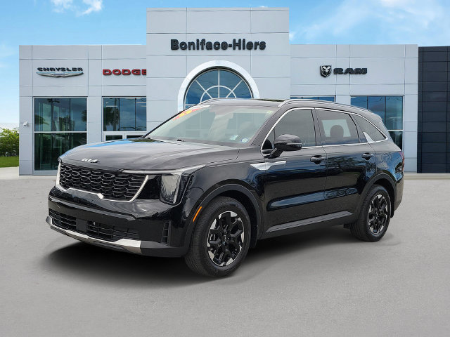 Used 2025 Kia Sorento S FWD image 3