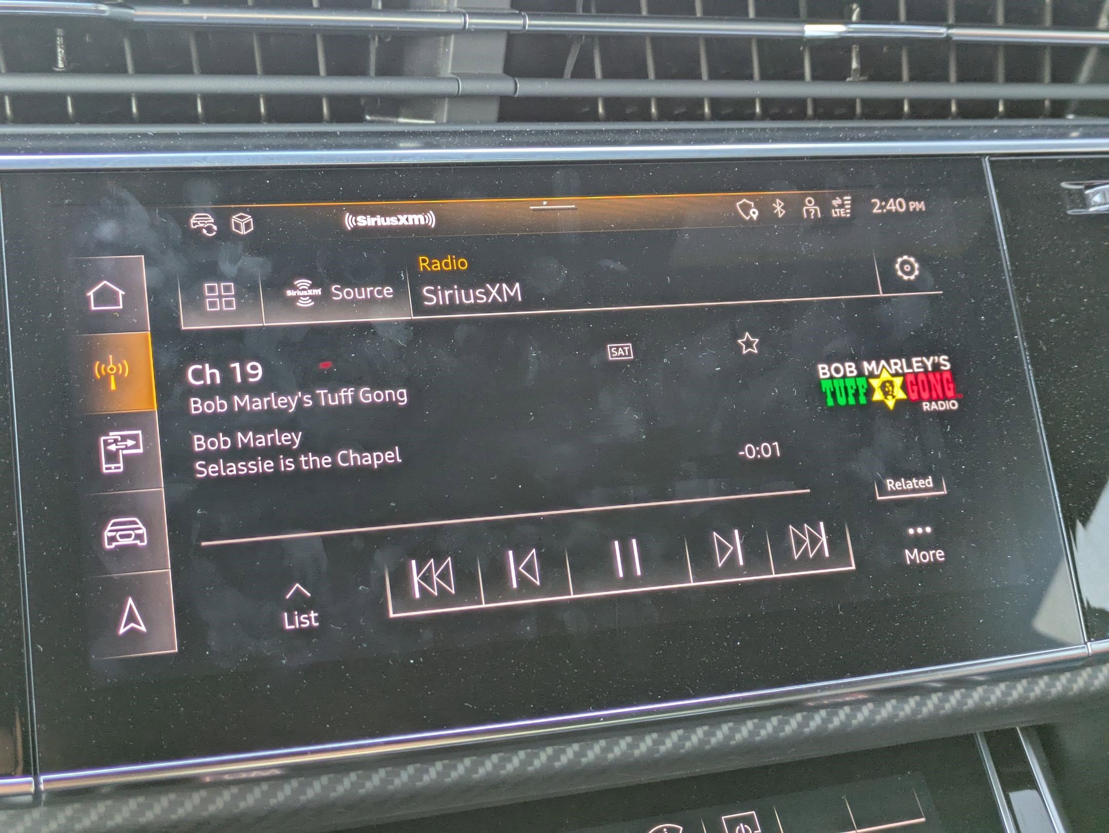 New 2025 Audi SQ8 Prestige image 12