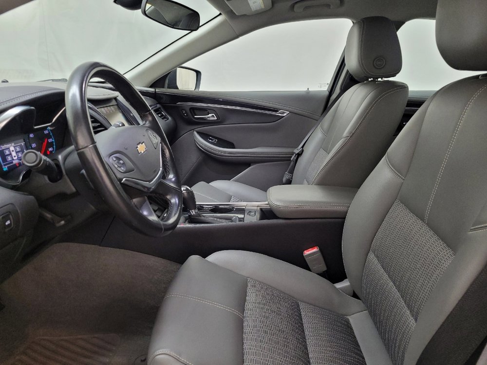 Used 2018 Chevrolet Impala LT image 17