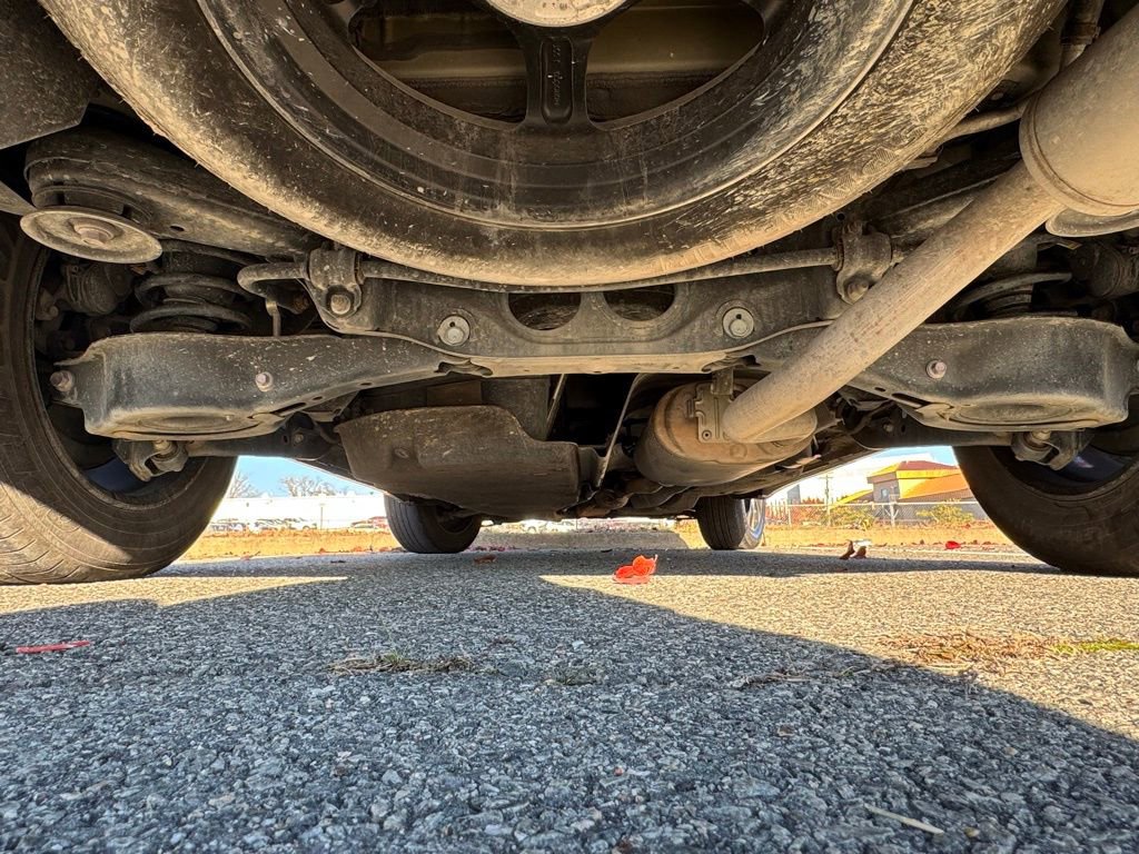 Used 2022 Toyota Highlander XLE image 37