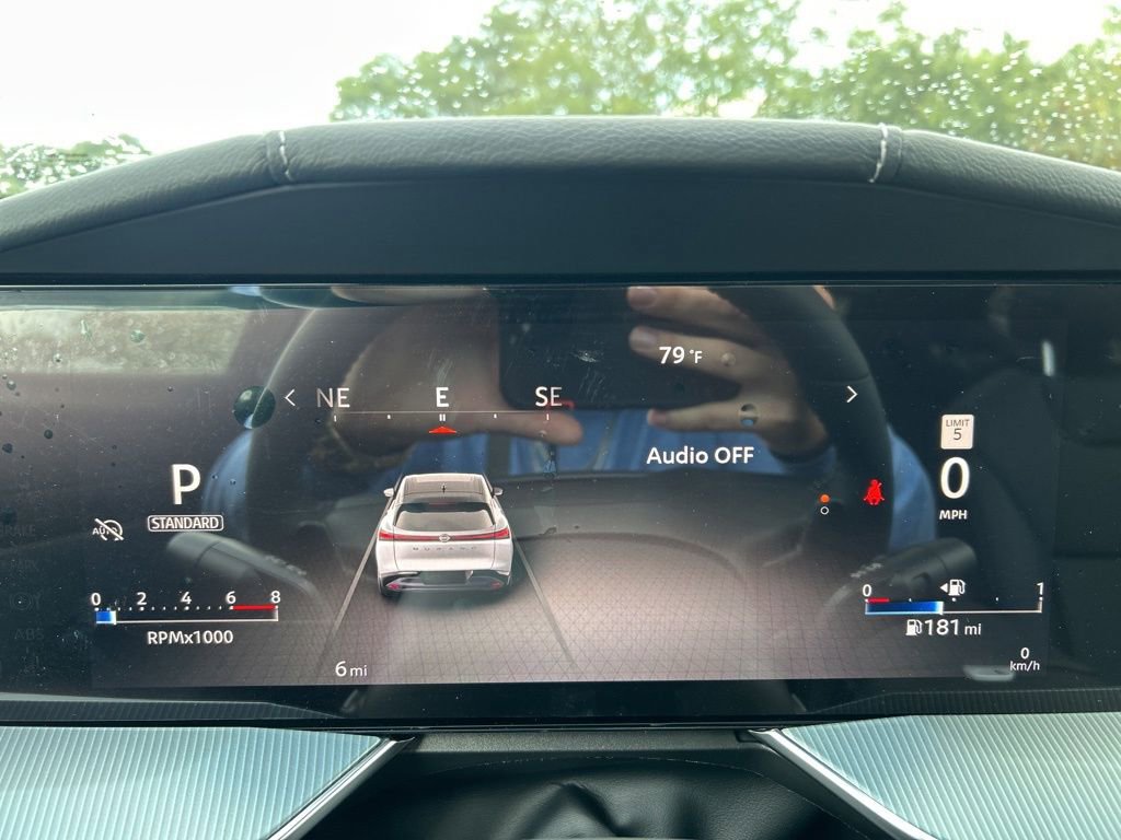 New 2025 Nissan Murano SL image 19