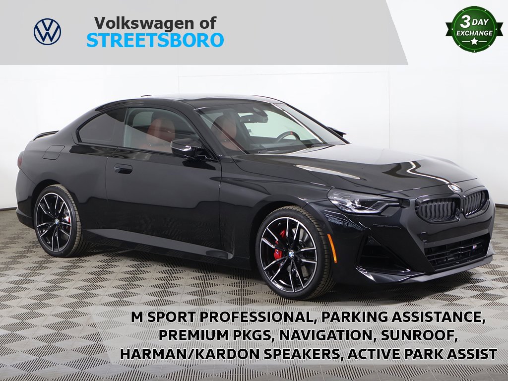 Used 2025 BMW M240i xDrive Coupe w/ Premium Package image 1