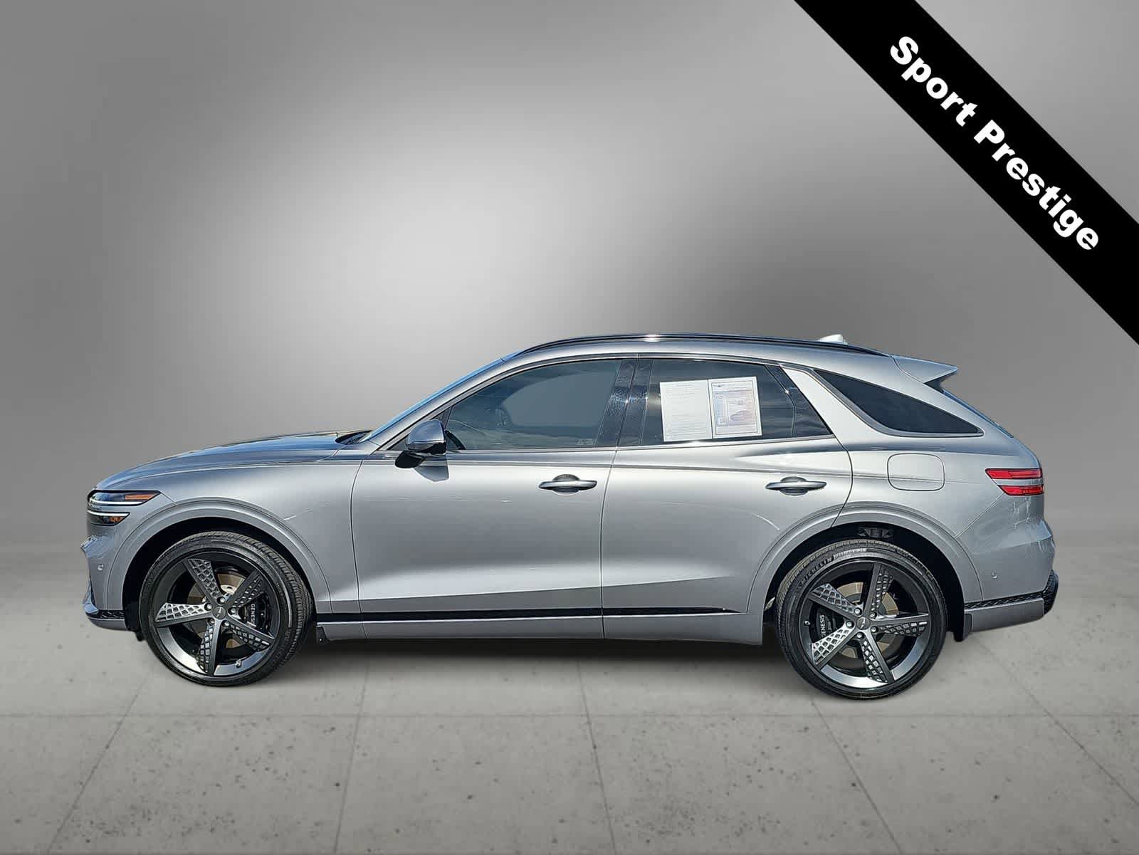 Used 2025 Genesis GV70 3.5T Sport w/ Sport Prestige Package AWD/4WD image 5