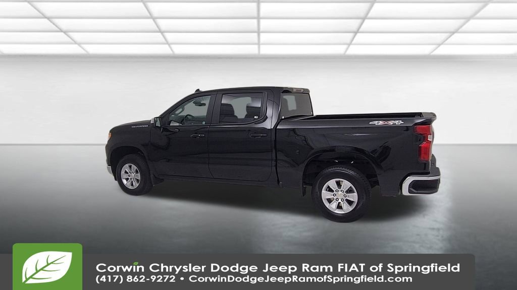 Used 2025 Chevrolet Silverado 1500 LT image 10