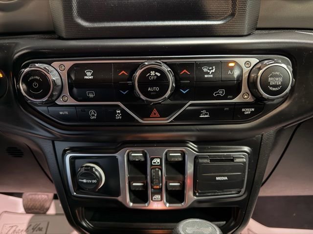 Used 2021 Jeep Wrangler Unlimited Sport image 33