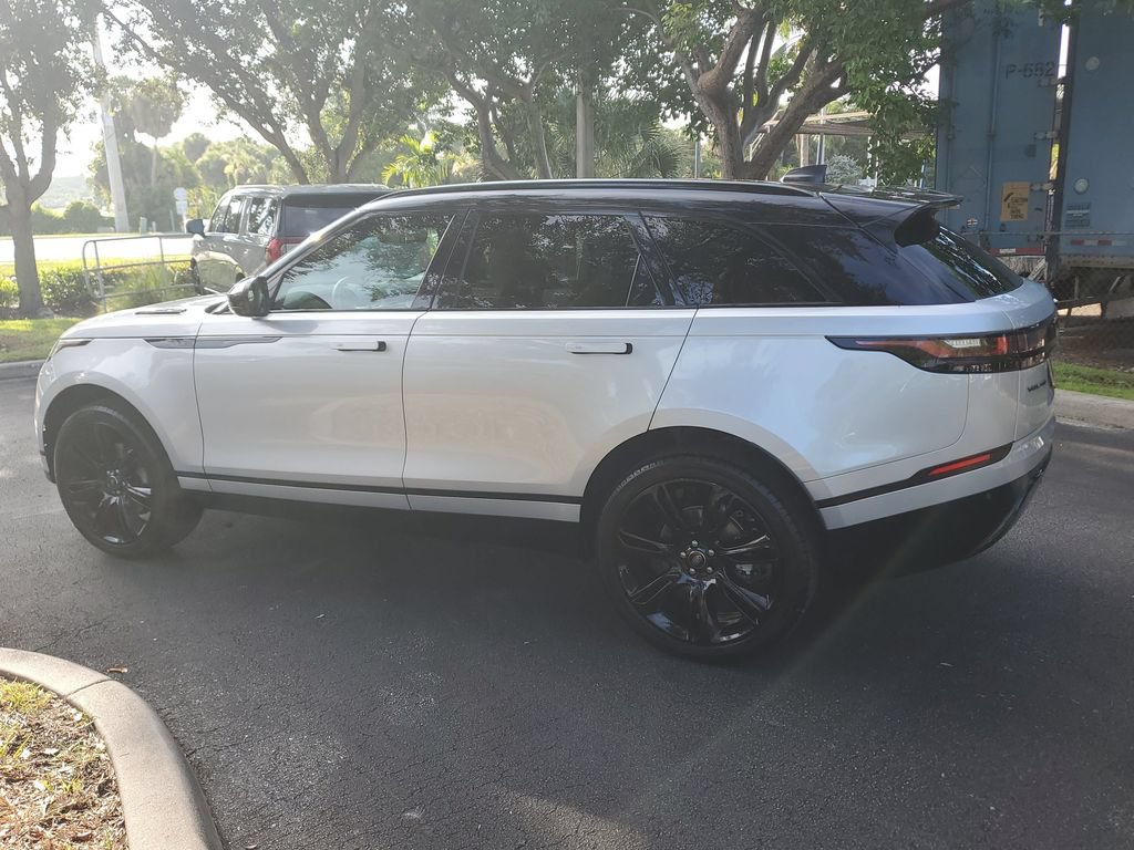 Used 2023 Land Rover Range Rover Velar R-Dynamic S AWD/4WD image 2