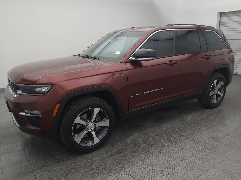 Used 2023 Jeep Grand Cherokee 4WD 4xe w/ Luxury Tech Group II image 2