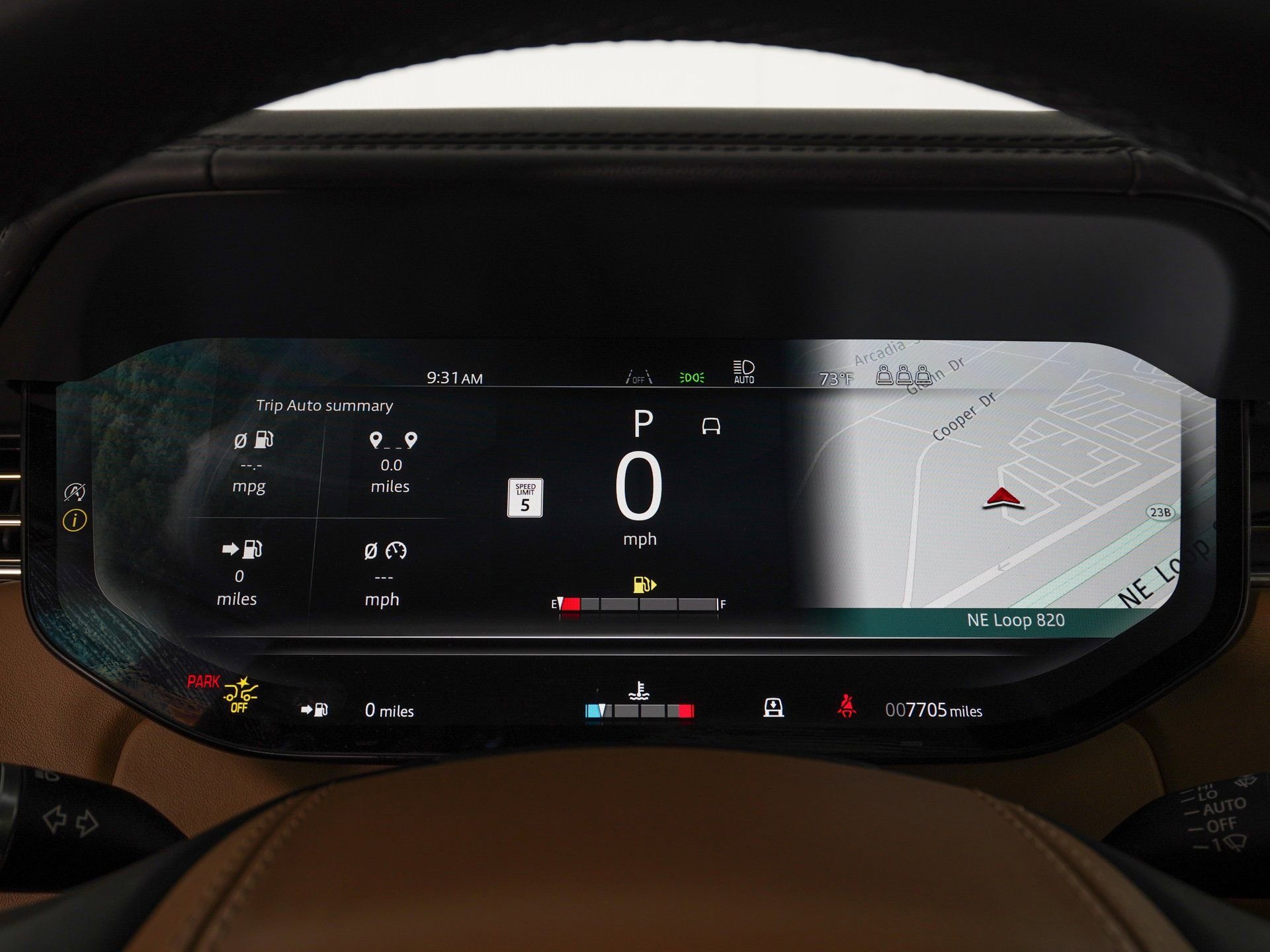 Used 2025 Land Rover Range Rover SE image 19