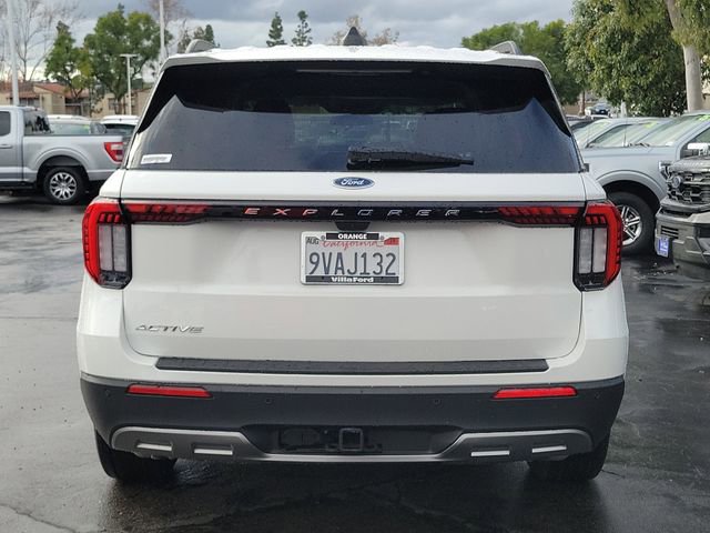 Used 2025 Ford Explorer Active w/ Active Comfort Package RWD image 21