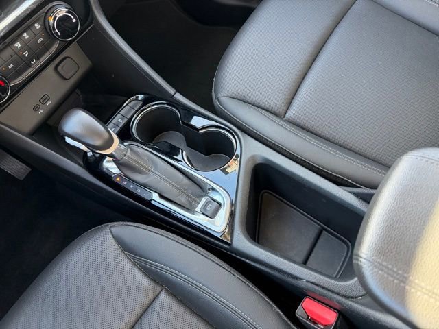 Used 2024 Buick Encore GX Sport Touring image 18