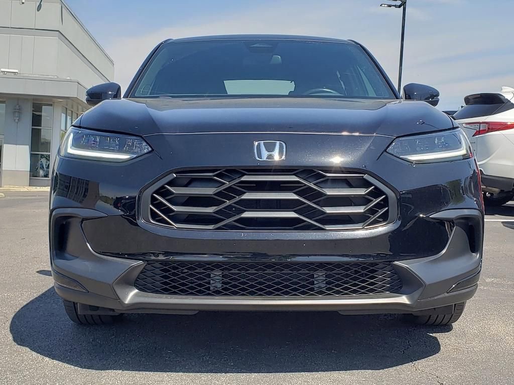 Used 2024 Honda HR-V Sport image 2