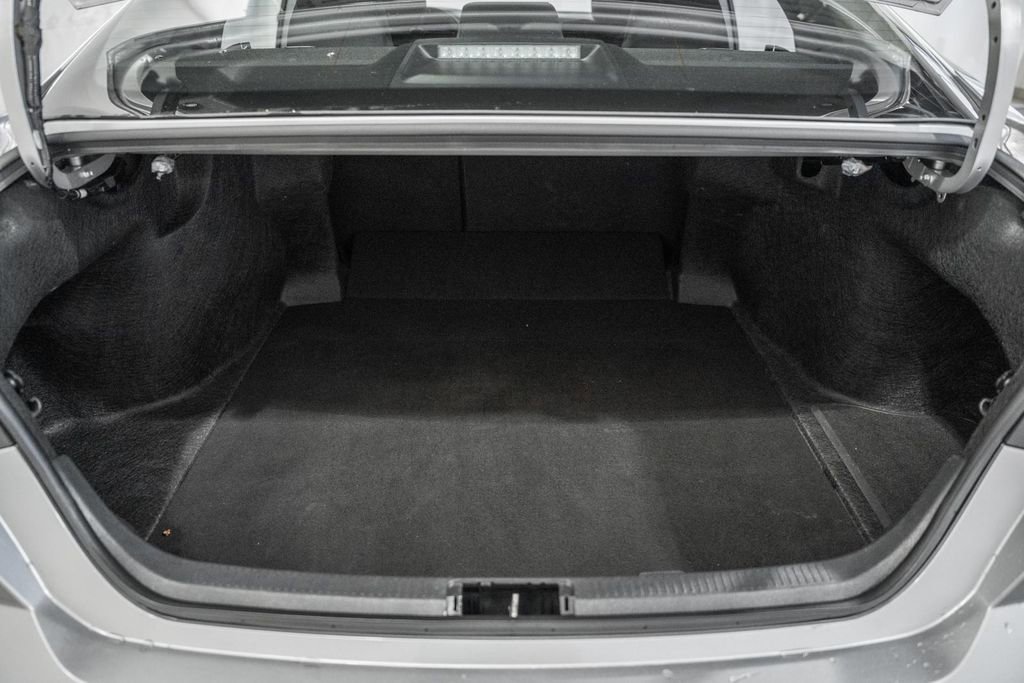 Used 2025 Toyota Camry LE image 10