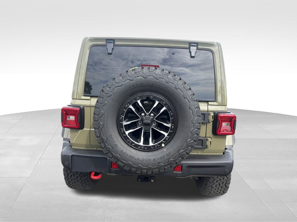 New 2027 Jeep Wrangler Unlimited Rubicon AWD/4WD image 4