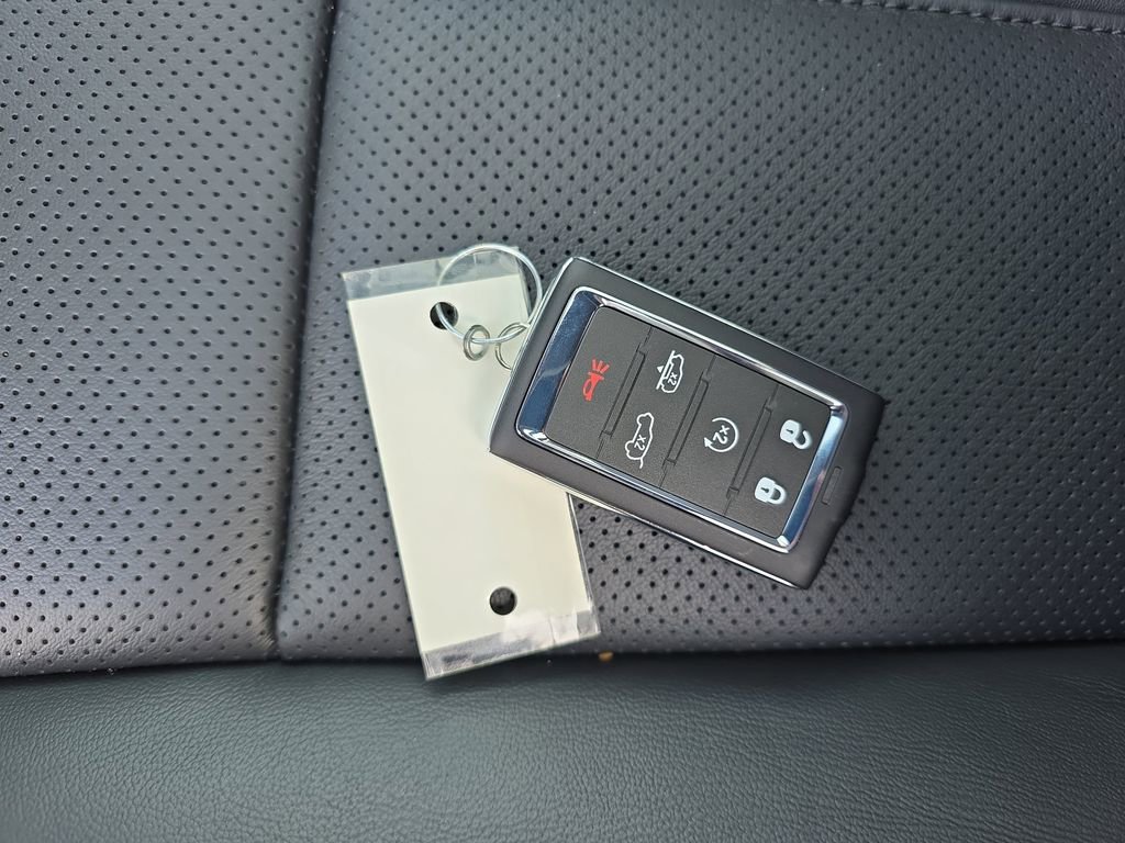 New 2026 Jeep Grand Wagoneer Limited image 40